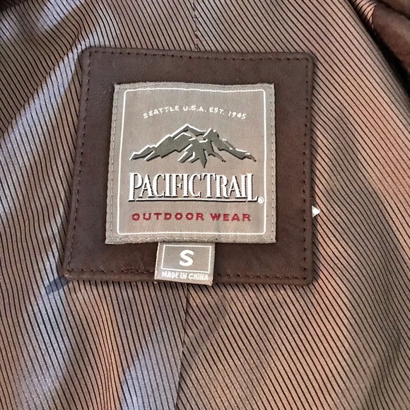 Brown Leather Jacket. - Picture 2 of 5